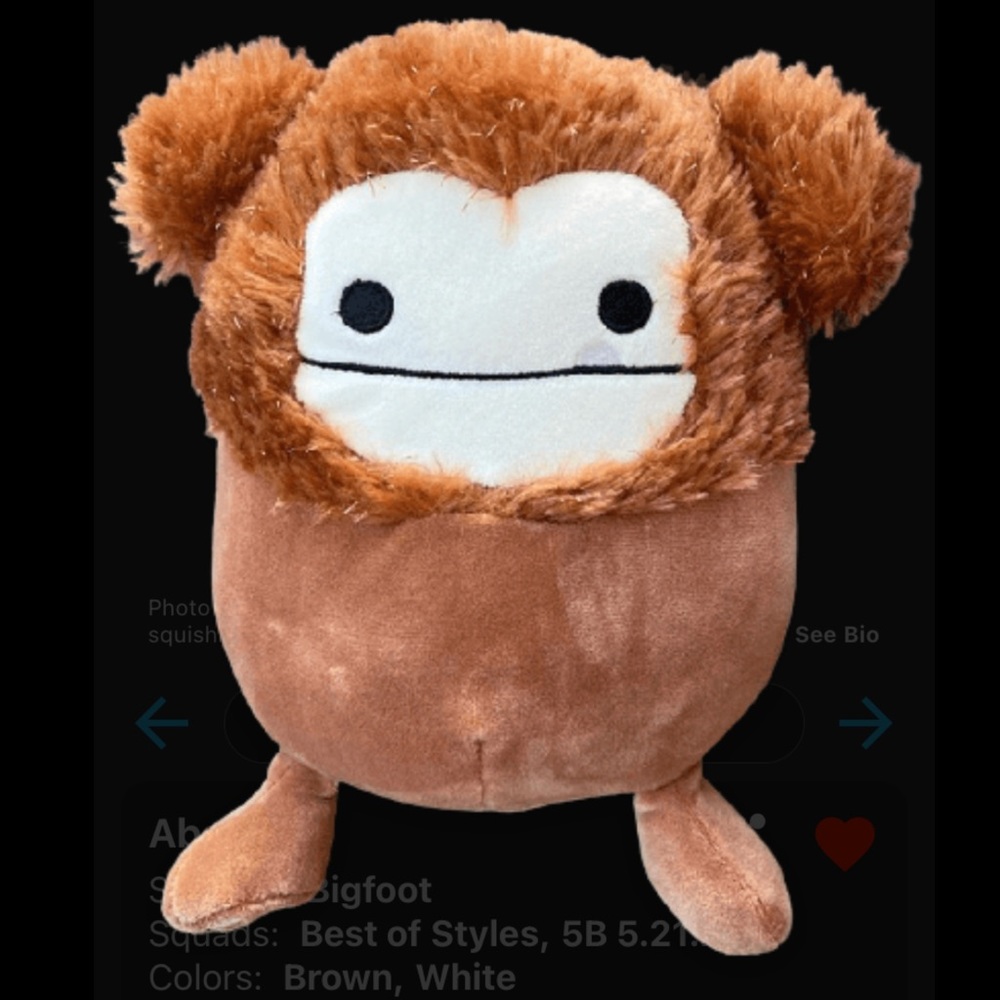 NWOT Bigfoot Squishmallow - Benny with Tinsel Hair
